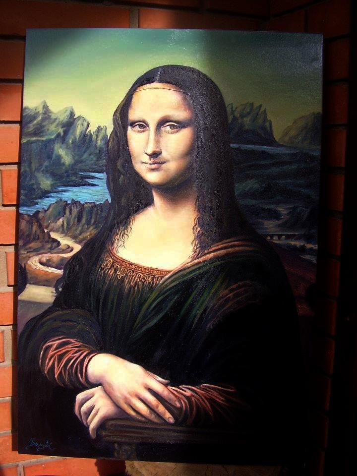 Mona image09